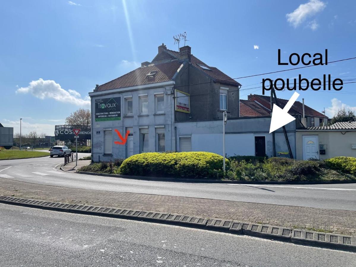 Studio Petit Plus Gaming ! Calais Buitenkant foto